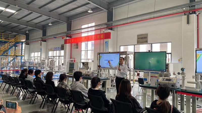 瓷砖胶粘剂选型攻略：揭秘如何挑选合适的型号规格